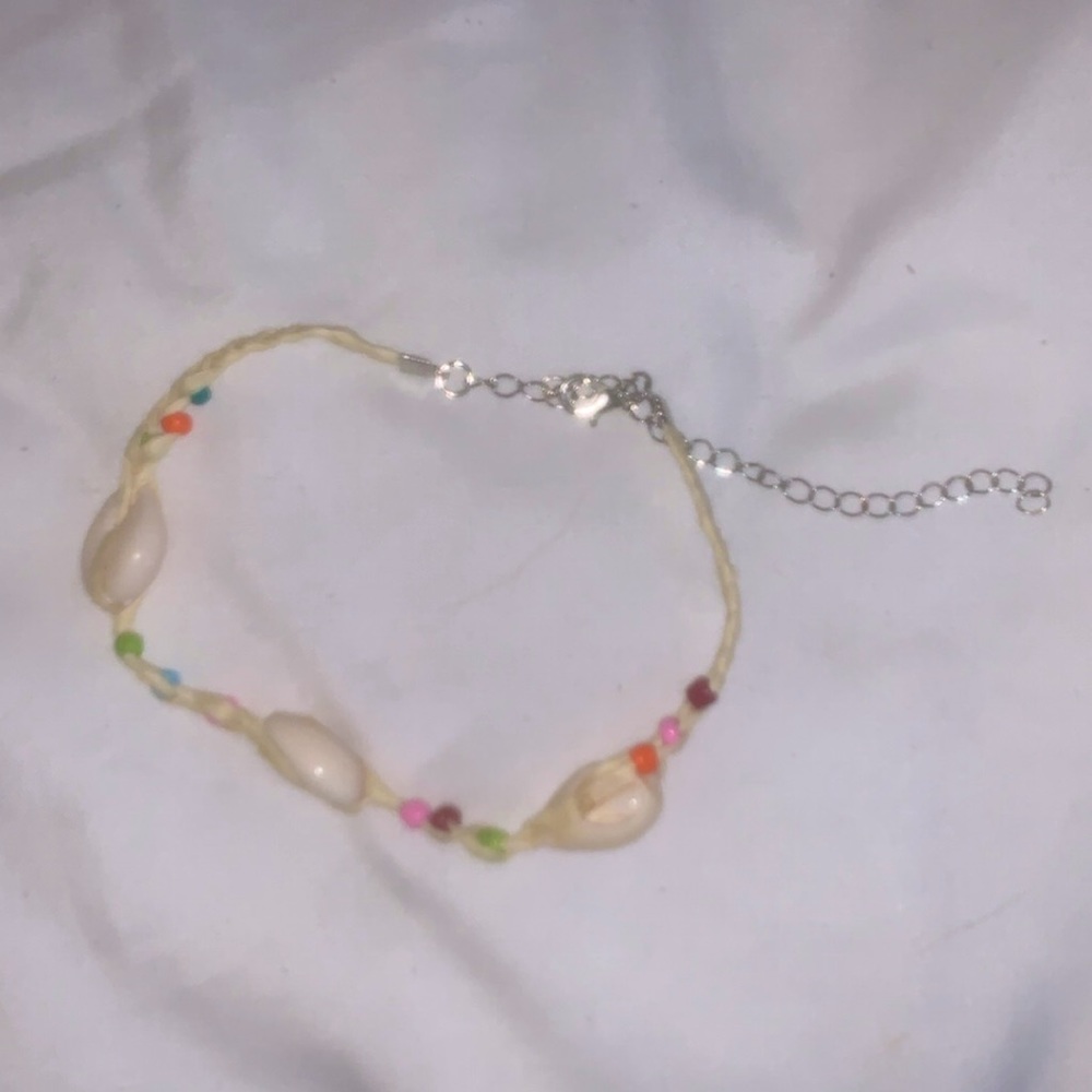 shell and bead anklet